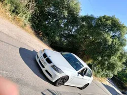 BMW 320 E90
