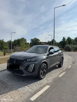 Peugeot 2008 1.2 PureTech Allure EAT8