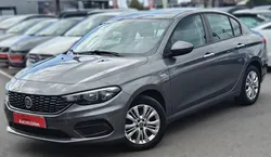 Fiat Tipo 1.4 95 ch 4 portes *CLIM