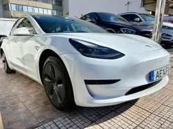 Tesla Model 3 STANDARD RANGE PLUS RWD NACIONAL 1 ÚNICO DONO 325 CV