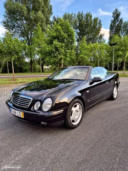 Mercedes-Benz CLK 230