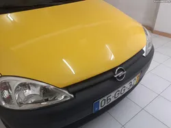 Opel Combo (75 Cac Mt)