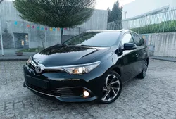 Toyota Auris SPORTS TOURING 1.4 D-4D NACIONAL ÚNICO DONO
