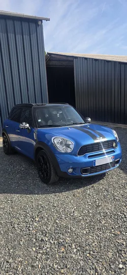 MINI Countryman Cooper SD 16V 143cv
