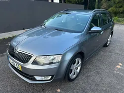 Skoda Octavia 1.6 TDI Ambition 110 cv Nacional