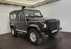Land Rover Defender 90 TD4