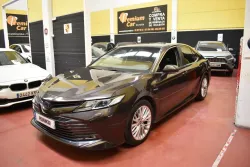 Toyota Camry Híbrido Business Aut.