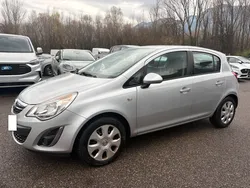Opel corsa 1.3 cdti 75 cv, vehicule consomme de l'huile