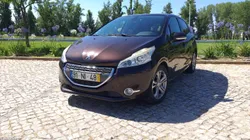 Peugeot 208 1.2 VTI ALLURE