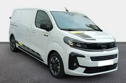 OPEL VIVARO M 2.2 L 180 CH BVA Série spéciale SPORTIVE avec attelage idem EXPERT SPORT bien équipé