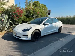 Tesla model 3 standard propulsion rwd / pompe chaleur / double vitrage / soh 90% / 22990