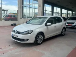 Volkswagen Golf 1.6TDI CR Sport DSG 105