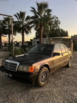 Mercedes-Benz A 190 190d