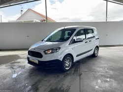 Ford Transit Tourneo Courier 1.5 TDCI