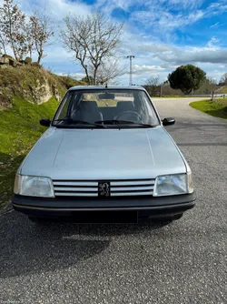 Peugeot 205 Junior