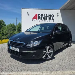 Peugeot 308 1.2 PureTech Style J17