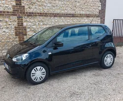 Vw up - 1.0 essence - très bon état général