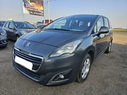 Peugeot 5008 1.2 ACTIVE S&S
