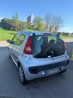 Peugeot 107 1.0L 68CV