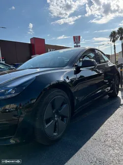 Tesla Model 3 Tração Traseira
