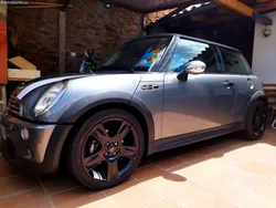 MINI John Cooper Works Compressor