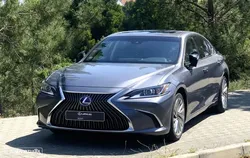 Lexus ES 300h Executive+