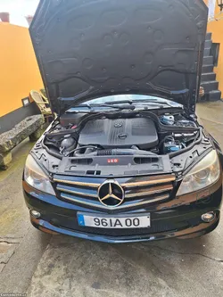 Mercedes-Benz C 250 BluE EFFCIENCY