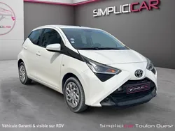 TOYOTA AYGO MC18 1.0 VVT-i x-play Distribution à chaîne Garantie 12 mois