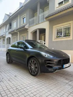Porsche Macan Turbo Aut.