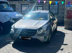 Mercedes-Benz GLA 200 200 D