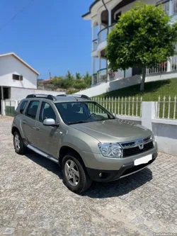 Dacia Duster -