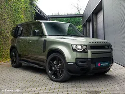 Land Rover Defender 2.0 P300e 110 AWD X-Dynamic SE