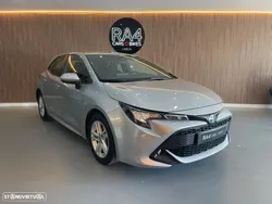 Toyota Corolla 1.8 Hybrid Exclusive