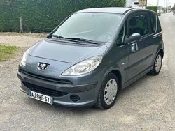 PEUGEOT 1007 1.4 HDi 70cv