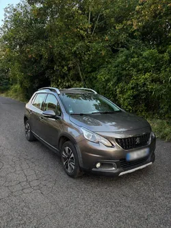 Peugeot 2008 1.5 BLUE HDI 100cv ALLURE 2EME MAIN