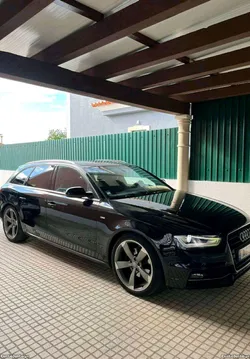 Audi A4 Sedam