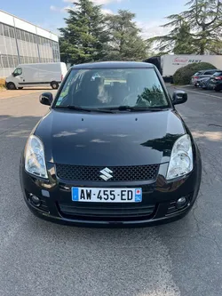 Suzuki Swift (3) 1.3 VVT 92ch GLX