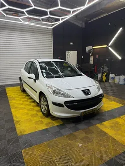 Peugeot 207 1.6hdi 90ch