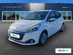 Peugeot 208 1.2 PureTech 82ch E6.c Signature 5p + CAR PLAY