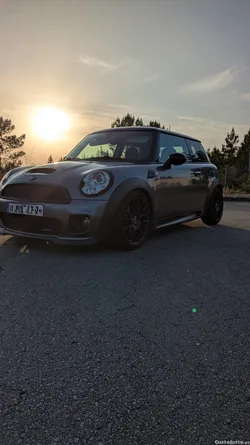 MINI John Cooper Works R56