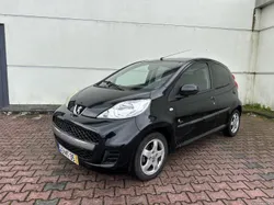 Peugeot 107 Black & silver  edition