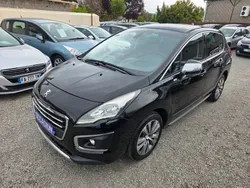 Peugeot 3008 1.6 HDI 112 CV STYLE SANS AD BLUE + ATTELAGE