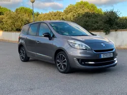 Renault Grand Scénic Energy dCi 110 S&S Bose Edition -7 lugares - Revisão feita
