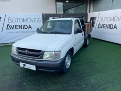 Toyota Hilux 2.5 D4-D CS CM