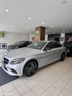 Mercedes-Benz C 300 de AMG Line