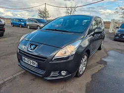 Peugeot 5008 1.6 l thp 156 ch toit panoramique