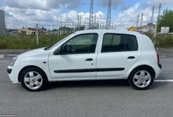 Renault Clio 1.2 16v 75CV 111milkms ,Direçao assistida