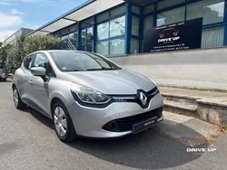 Renault Clio IV 5 Portes 1.2 16V 75 cv