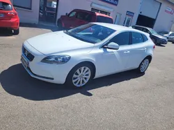 V40 152 CV BVA 1 ére MAIN CUIR/GPS/CAMERA GARANTIE 12 OU 48 MOIS EUROPEENNE