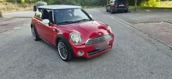 MINI Cooper 1.6D impecável